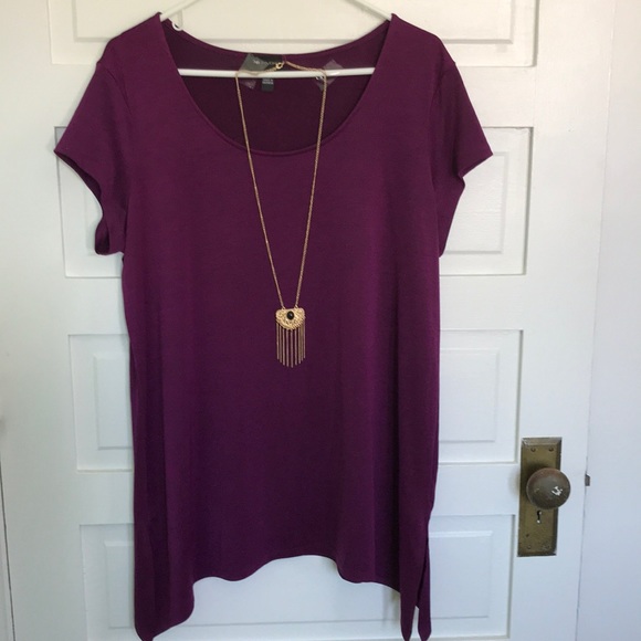 Women’s Shirt - Picture 7 of 8